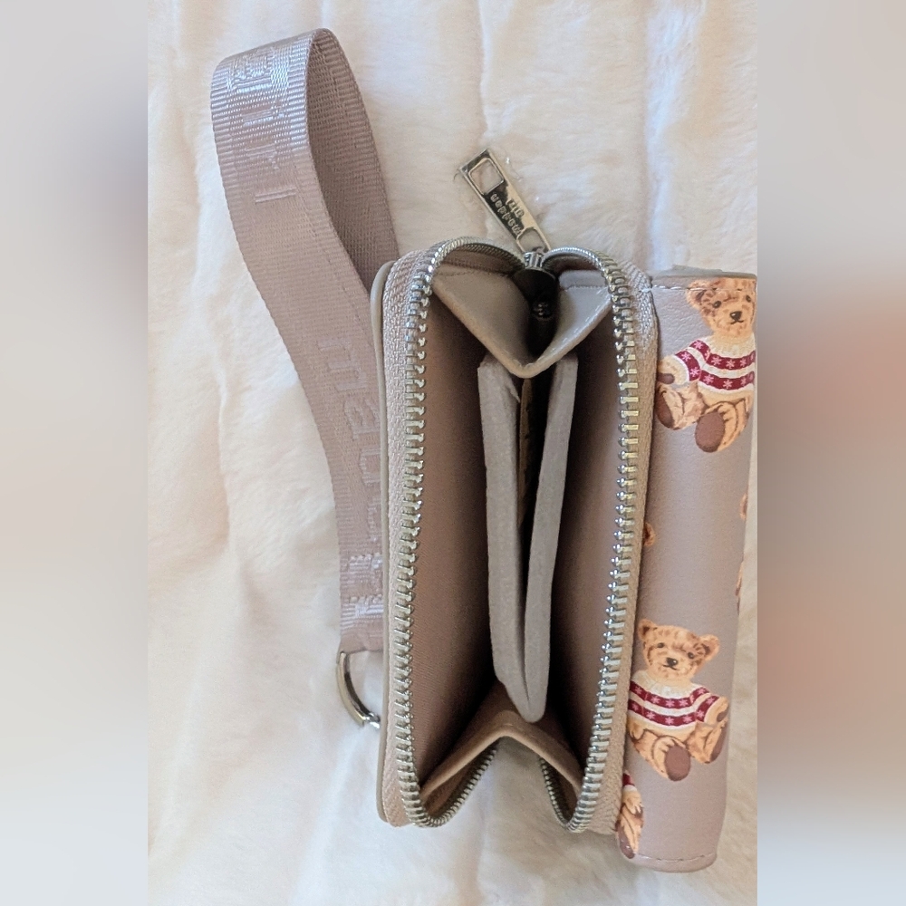 NWT Madden Girl Khaki Teddy Bear Wristlet Wallet - Picture 7 of 7